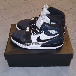 Air Jordan Legacy 312